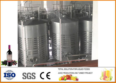 Chine Matériel d'acier inoxydable de l'équipement 304 de fermentation de vin de fruits de mûre 12 mois de garantie fournisseur